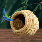 Nid en paille pour cage