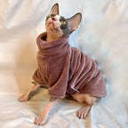 Pull chaud pour chats
