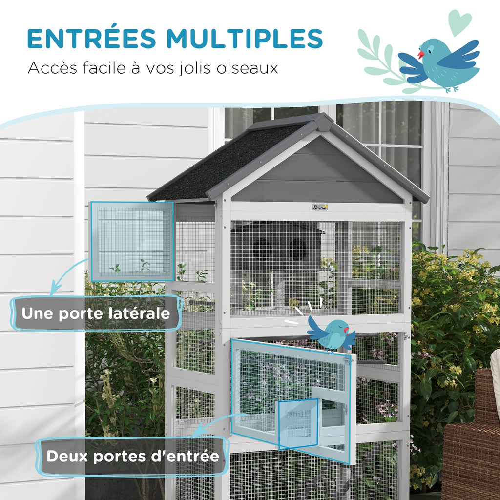 Grande cage d’extérieur en bois