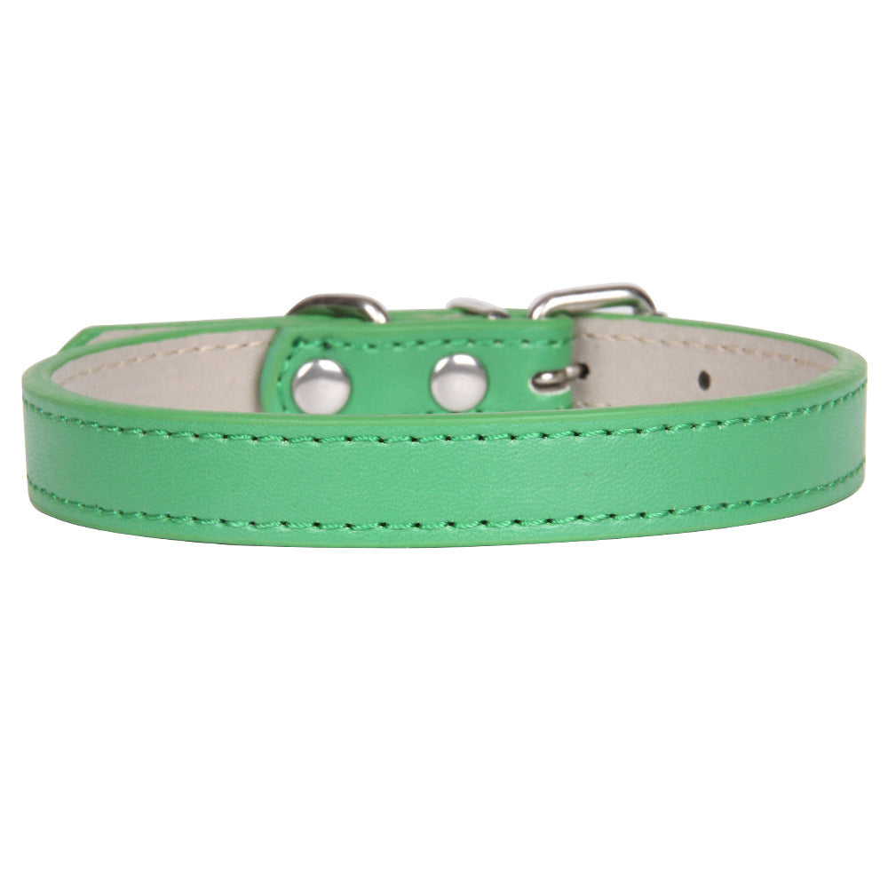 Collier en cuir couleur uni pour chien