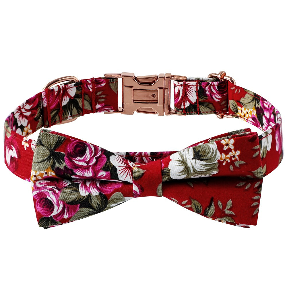 Collier chien floral nœud papillon